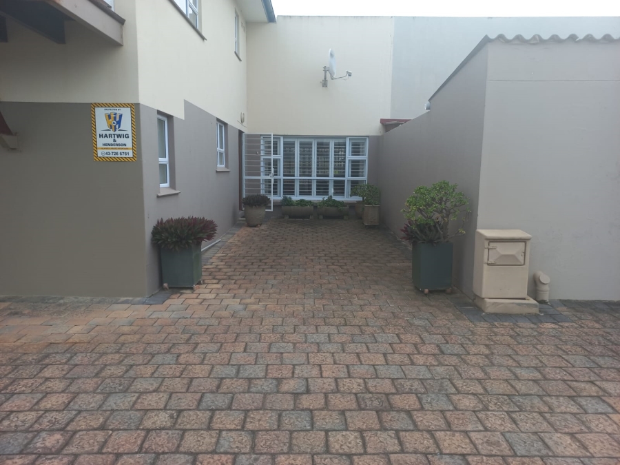 4 Bedroom Property for Sale in Gonubie Eastern Cape